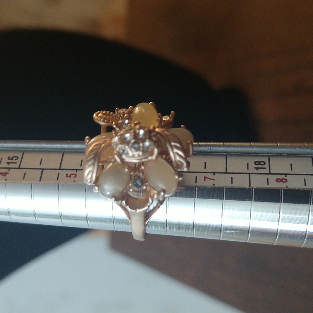 Ring - Picture 5 of 11